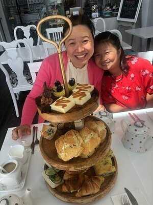 Enchanted Cake Studio & Tea Salon