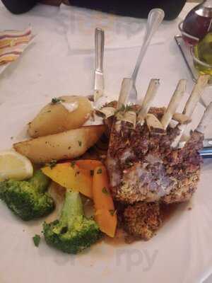 Yiannis Taverna Restaurant