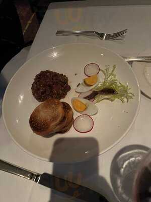 Hy's Steakhouse & Cocktail Bar Vancouver