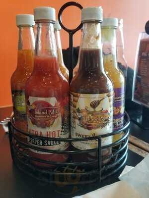 Island Mix Restaurant And Lounge