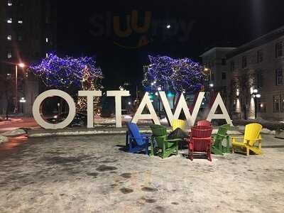 Heart & Crown Byward