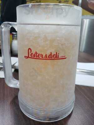 Lester's Deli