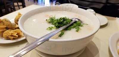 Chi's Congee And Noodle House