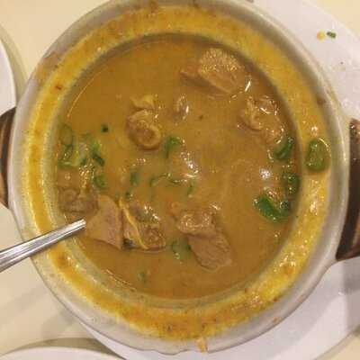 Chi's Congee And Noodle House