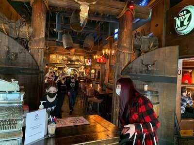 The Crazy Horse Stonegrill Steakhouse & Saloon