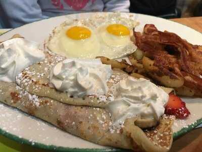 Cora's Breakfast & Lunch