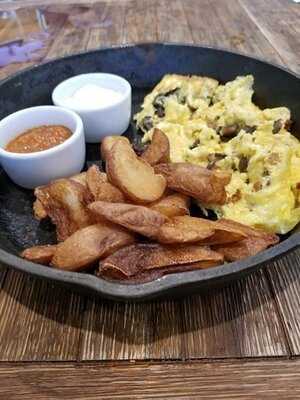 Yakima Social Kitchen + Bar