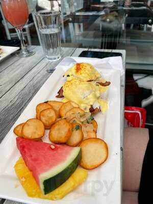 Eggspectation Complexe Desjardins