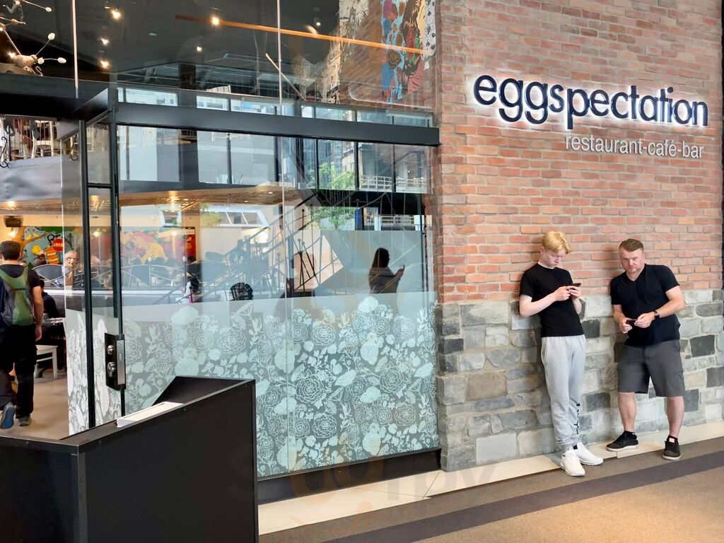Eggspectation Complexe Desjardins