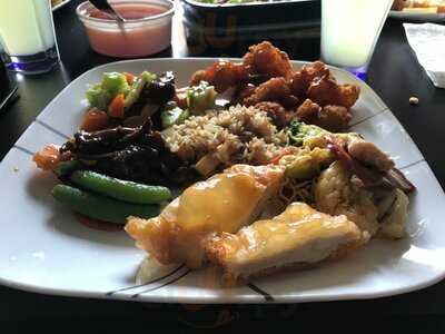 Good Earth Chop Suey House