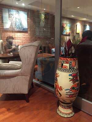 Insiders - Cafe & Cowork