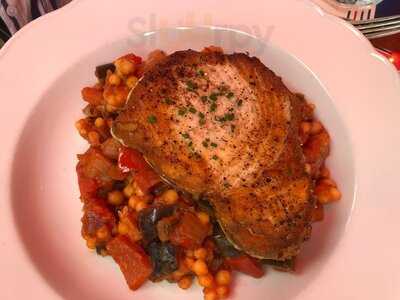 Sauvignon Bistro & Bakery Inc