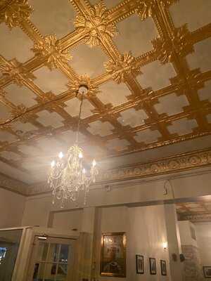 Aida's Mediterranean Bistro