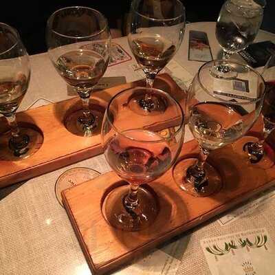 Vineyards Wine Bar Bistro