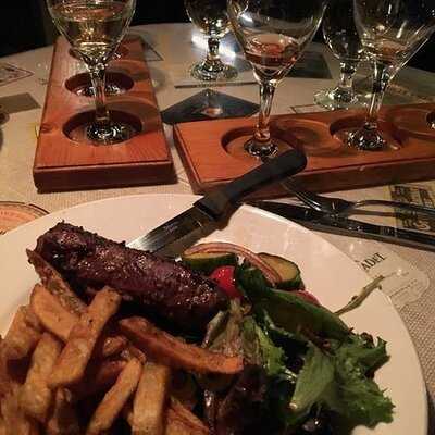 Vineyards Wine Bar Bistro