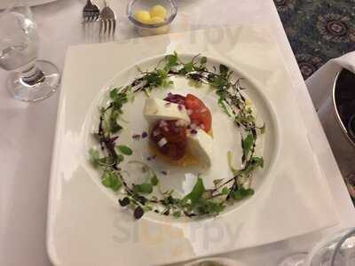 Breakwater Restaurant