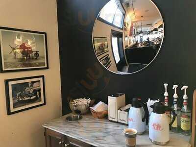 Analog Coffee 17th Ave