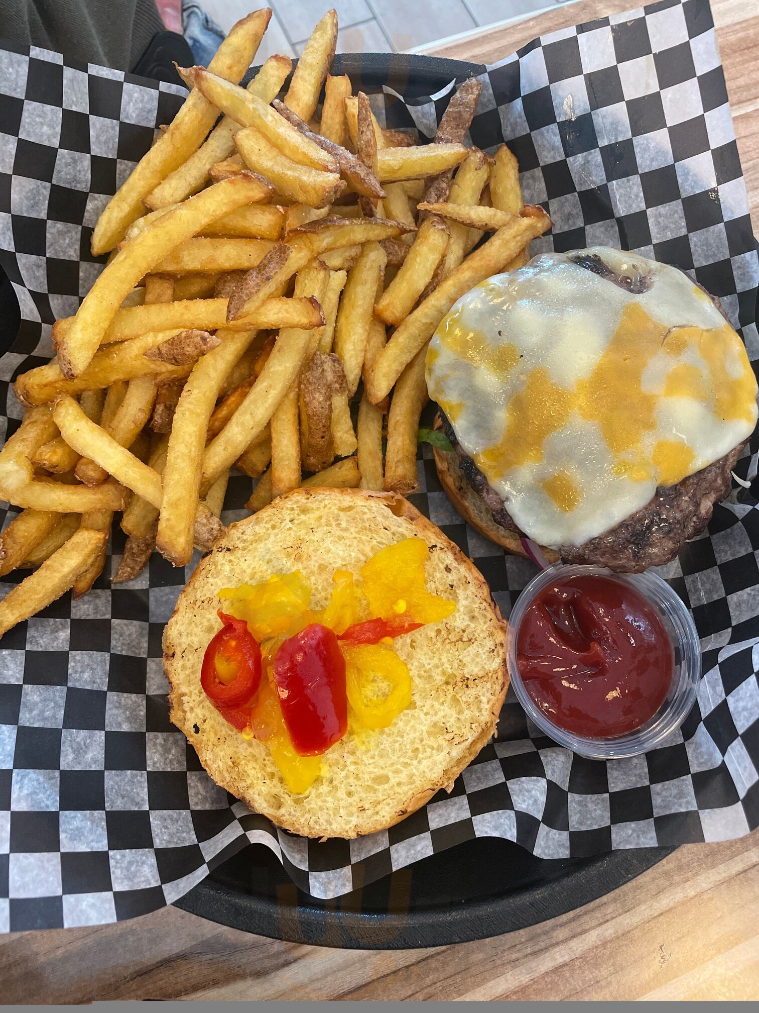 Mom's Bistro