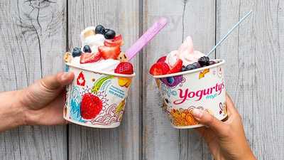 Yogurty's Froyo