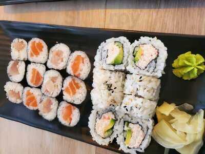 Maguro Japanese Restaurant