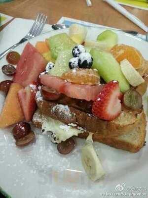 Cora Breakfast And Lunch