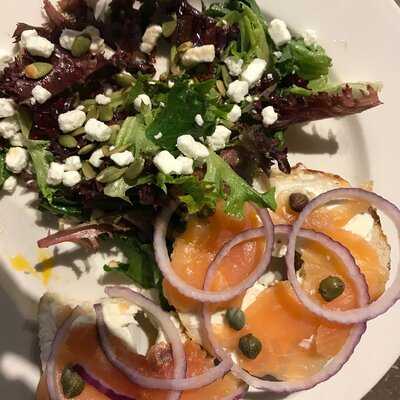 Grumans Catering & Delicatessen