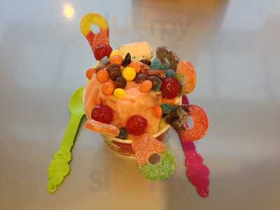 Menchie's Frozen Yogurt