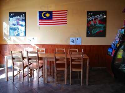 Island Cafe And Bistro