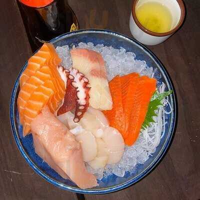 Ke Charcoal Grill & Sushi