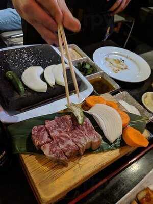 Ke Charcoal Grill & Sushi