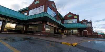 Hollywood Banquet Restaurant