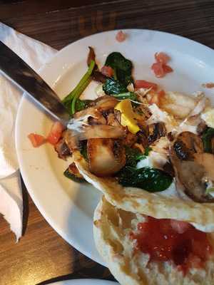 Denny's Surrey Newton