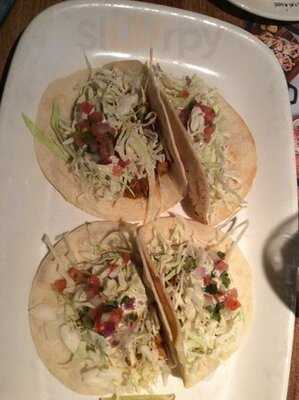 Earls Calgary Barlow Trail