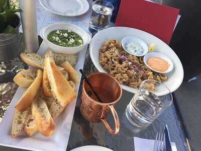 Earls Calgary Barlow Trail