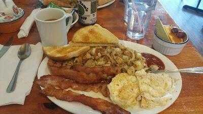 Tasty Tom's On Whyte