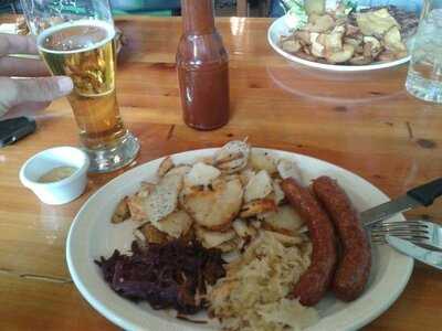 Tasty Tom's On Whyte