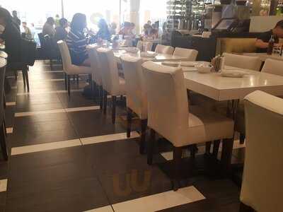 Universel Dejeuners Et Grillades Peel