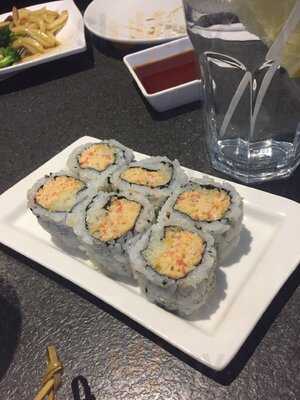 Moon Sushi
