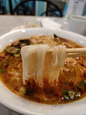 Kim Hoang Restaurant