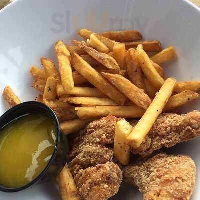 El Furniture Warehouse