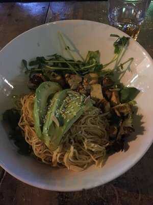 El Furniture Warehouse