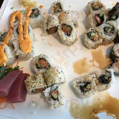 Koto Izakaya Sushi & Robata