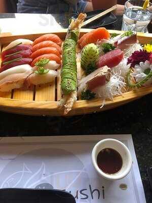 To-ne Sushi Bar