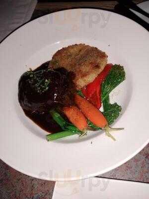 Brewsters Brewing Company & Restaurant