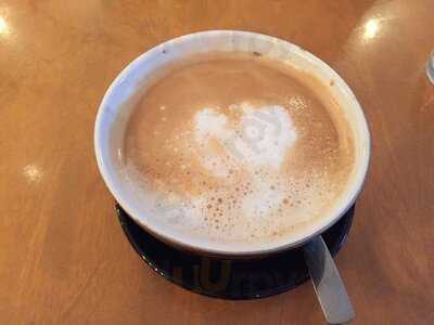 Les Mechants Moineaux