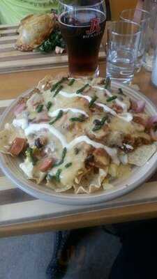 Les Mechants Moineaux