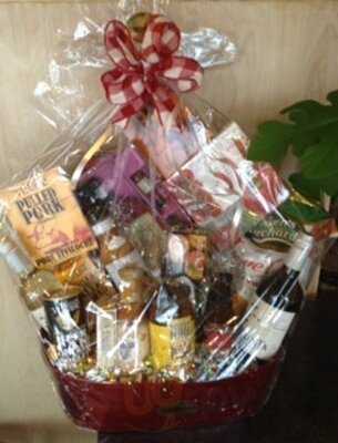 Calabria Market & Fine Wines