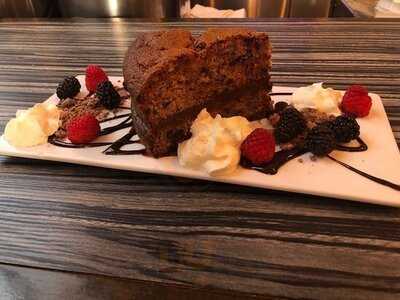 Monsieur Restaurant + Bar