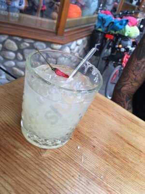 The Block Kitchen And Lounge