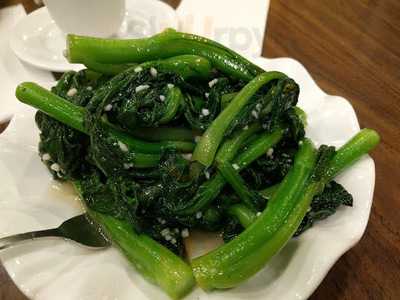 Golden Moon Restaurant